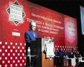 Jasa Tun Abdullah Ahmad Badawi Terhadap Industri Halal Malaysia 6 Pmmalaysia Ahmad Badawi World Halal Forum
